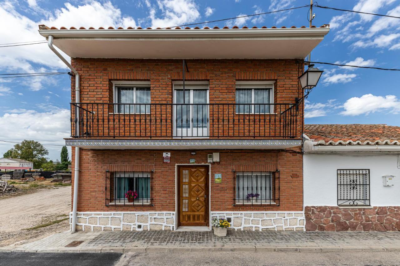 Waou La Casa De Los Abuelos, Titulcia-Parquewarner Екстериор снимка
